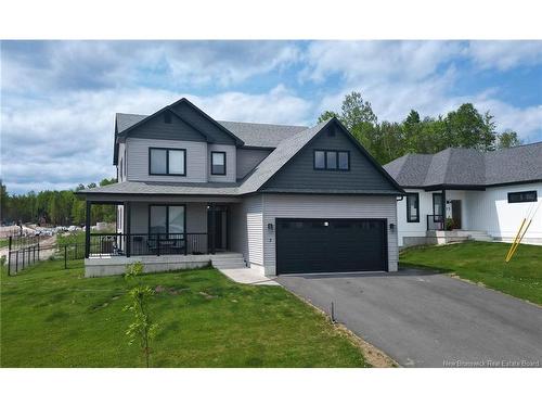 7 Aurora St, Fredericton, NB 