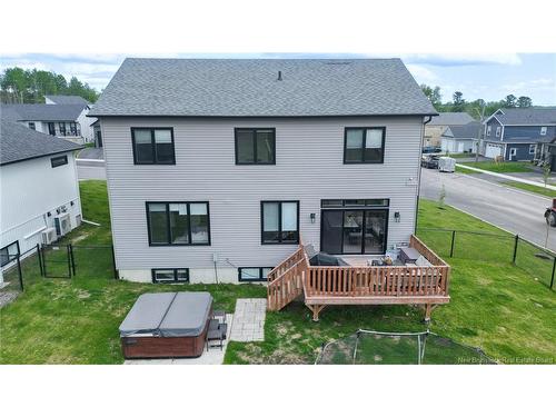 7 Aurora St, Fredericton, NB 