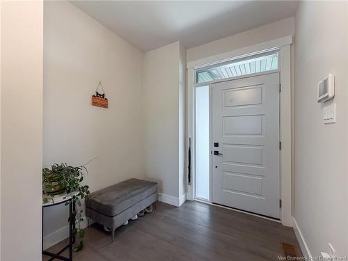7 Aurora St, Fredericton, NB 