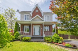 294 Rue du Ruisseau  Napierville, QC J0J 1L0