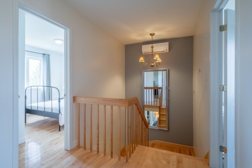Staircase - 294 Rue Du Ruisseau, Napierville, QC 