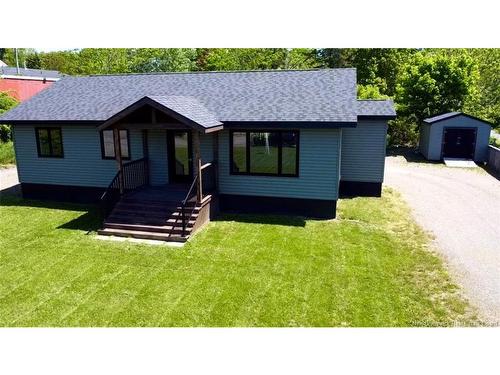 3 Hatt Cres, St George, NB 