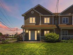 1736 Caldwell Road  Eastern Passage, NS B3G 1C6