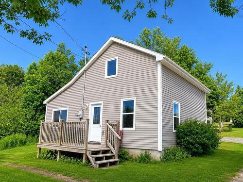 5 Forge Street  Trenton, NS B0K 1X0