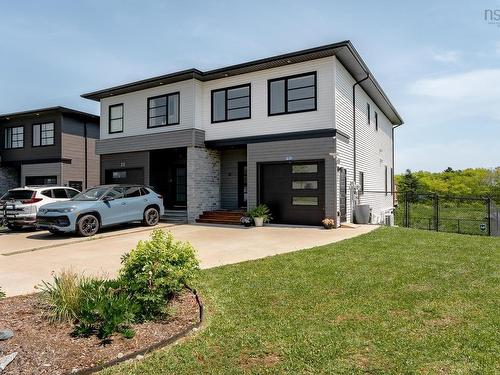 23 Grenoble Court  Halifax, NS B3P 0J8