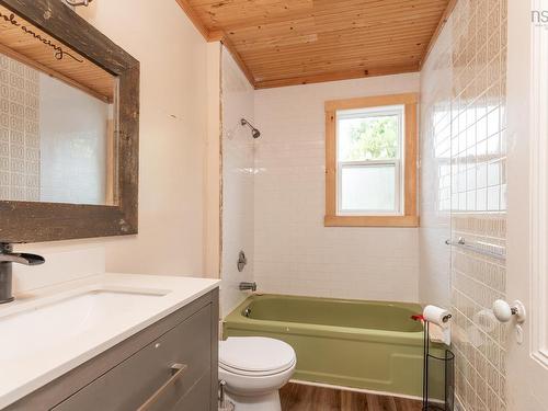 13 Porter Street, Yarmouth, NS 