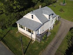 22 Maple Street  Trenton, NS B0K 1X0