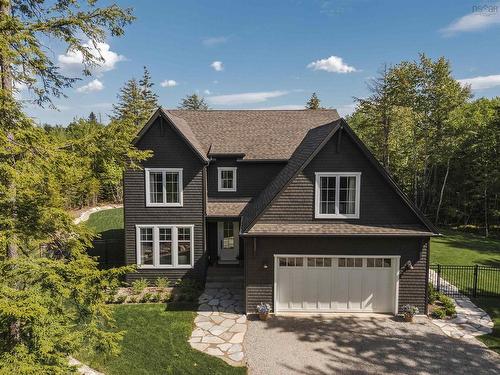 51 Dungarry Close, Fall River, NS 