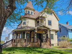 39 George Street Sydney, NS B1P 1H5