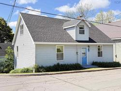 143 High Street, Pictou, NS Pictou, NS B0K 1H0