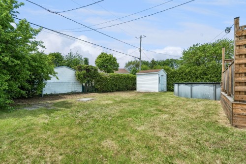 Cour - 600 Rue De La Neuve-France, Saint-Jean-Sur-Richelieu, QC - Outdoor