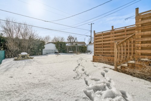 Cour - 600 Rue De La Neuve-France, Saint-Jean-Sur-Richelieu, QC - Outdoor