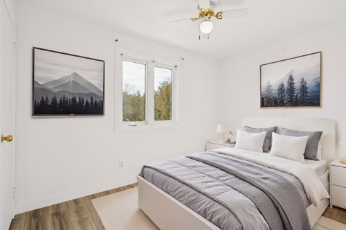 Chambre à coucher - 600 Rue De La Neuve-France, Saint-Jean-Sur-Richelieu, QC - Indoor Photo Showing Bedroom