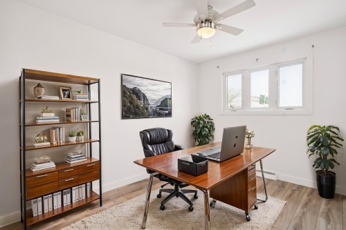 Chambre à coucher - 600 Rue De La Neuve-France, Saint-Jean-Sur-Richelieu, QC - Indoor Photo Showing Office