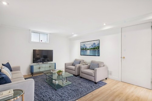 Salle familiale - 600 Rue De La Neuve-France, Saint-Jean-Sur-Richelieu, QC - Indoor Photo Showing Living Room