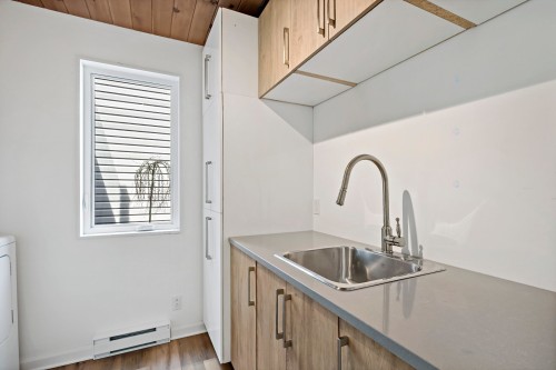 Laundry - 21  - 21A Imp. Gaston-Miron, Sainte-Agathe-Des-Monts, QC 