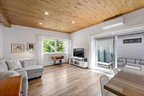 Living Room - 21  - 21A Imp. Gaston-Miron, Sainte-Agathe-Des-Monts, QC 
