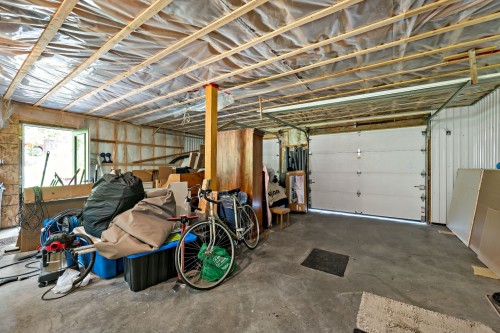 Garage - 21  - 21A Imp. Gaston-Miron, Sainte-Agathe-Des-Monts, QC 
