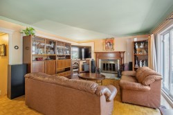 Family Room - 