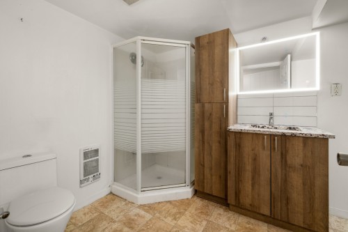 Salle de bains - 2130 Rue Arbour, Brossard, QC 