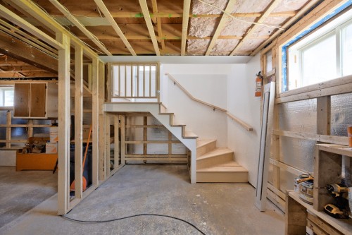 Staircase - 168 Rue Jeannotte, Repentigny (Le Gardeur), QC 
