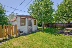 Cour - 