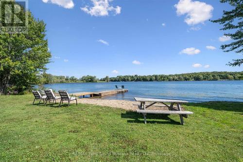 Prime, Level, Easy access waterfront - 39 Hardies Road, Mckellar, ON 