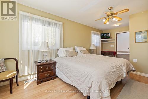 Principal bedroom - 39 Hardies Road, Mckellar, ON 