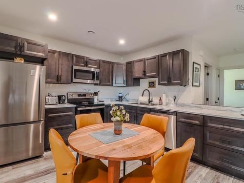 95 Sunnydale Drive, Westmount, NS 