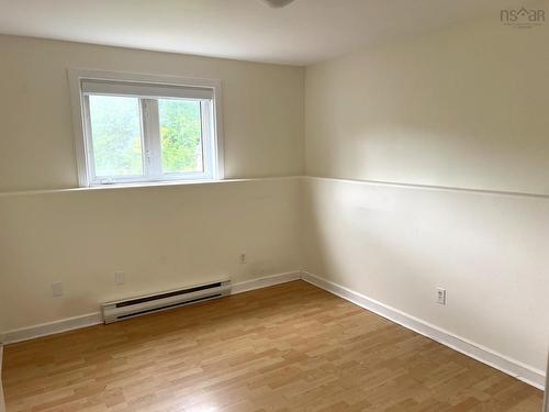 8 Iona Road, Wolfville, NS 