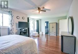 Master bedroom - 