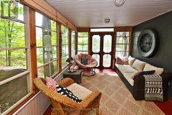 Fabulous sunroom - 