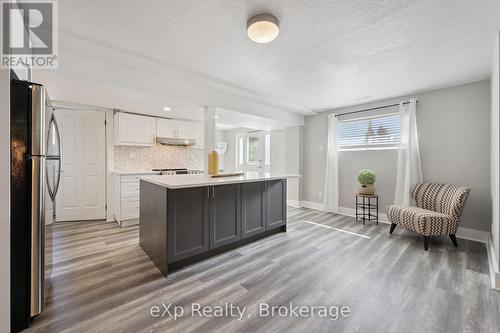 27 Notchwood Court, Kitchener, ON 