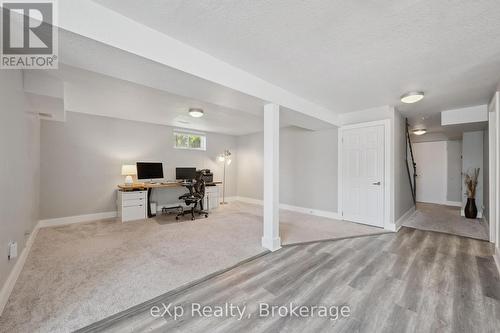 27 Notchwood Court, Kitchener, ON 