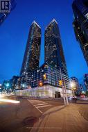 4103 - 3 CONCORD CITYPLACE WAY Toronto, ON M5V 0X4