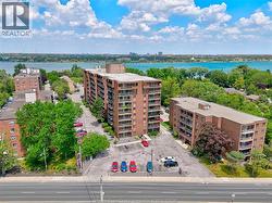 3936 WYANDOTTE STREET East Unit# 713  Windsor, ON N8Y 4V1
