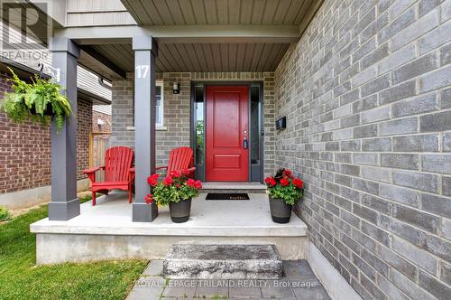 17 Bridle Path, St. Thomas, ON 