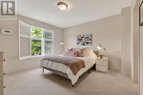 312 Iona Street, Ottawa, ON 