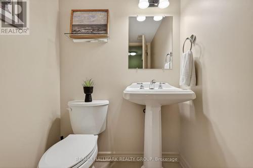 312 Iona Street, Ottawa, ON 