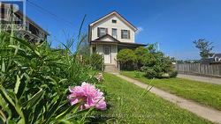 4425 HIRAM STREET Niagara Falls (Downtown), ON L2E 1A2