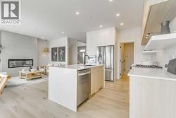 227 Lucas Common NW Calgary, AB T3P 2B3