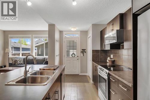 27 River Heights Crescent, Cochrane, AB 