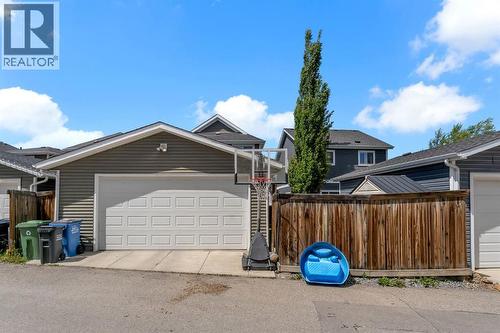 27 River Heights Crescent, Cochrane, AB 