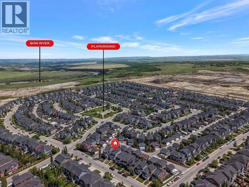 27 River Heights Crescent, Cochrane, AB 