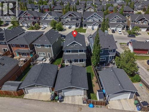 27 River Heights Crescent, Cochrane, AB 