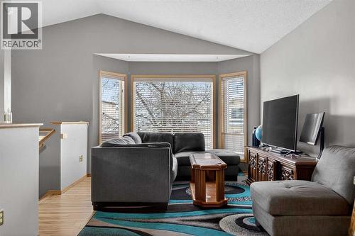 40 Erin Circle Se, Calgary, AB 