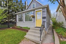 2912 17 Street SE  Calgary, AB T2G 3W3