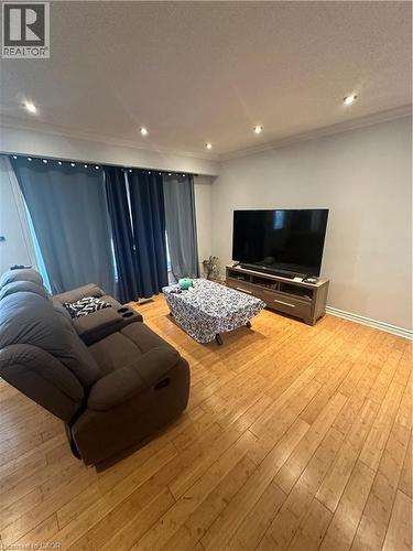 70 Ellis Avenue, Hamilton, ON 