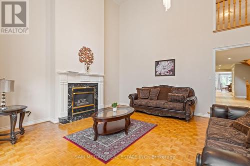 2492 Erin Centre Boulevard, Mississauga, ON 
