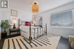 Primary Bedroom w/Walk-in Closet and 3-PC Ensuite - 